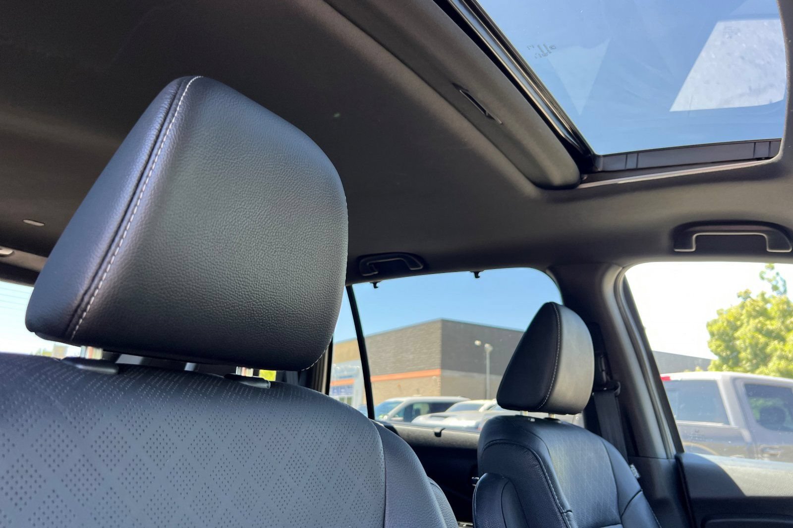 Used 2019 Honda Passport Touring image 18