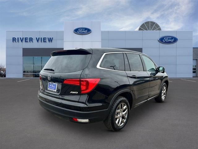 Used 2017 Honda Pilot EX-L image 6