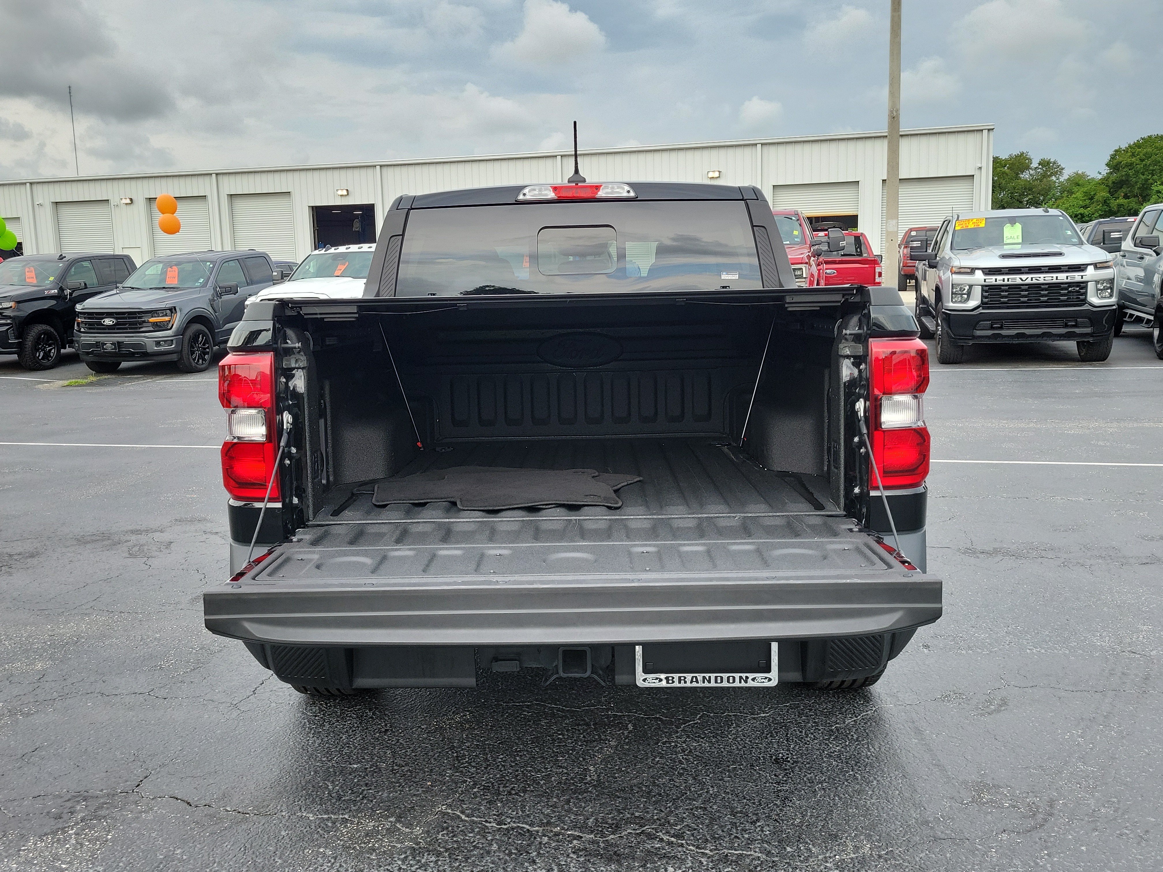 Certified 2024 Ford Maverick Lariat w/ Black Appearance Package FWD image 9