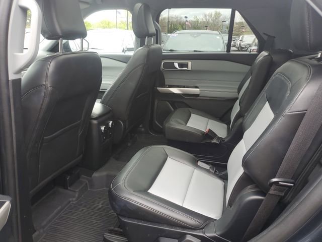 Certified 2023 Ford Explorer XLT w/ Equipment Group 202A AWD/4WD image 27