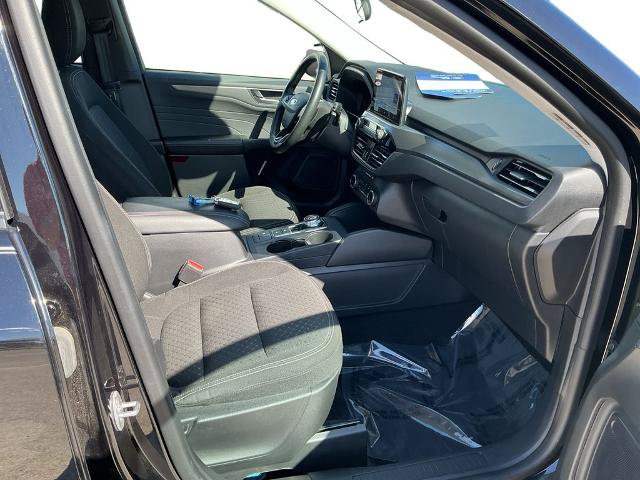 Certified 2023 Ford Escape Active AWD/4WD image 25