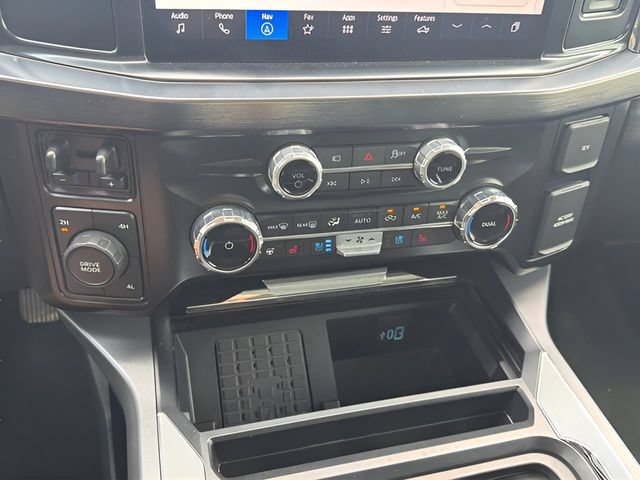 Certified 2025 Ford F350 Lariat AWD/4WD image 28