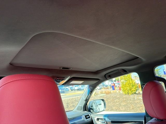 Used 2023 Lexus GX 460 Premium w/ Premium Package image 22