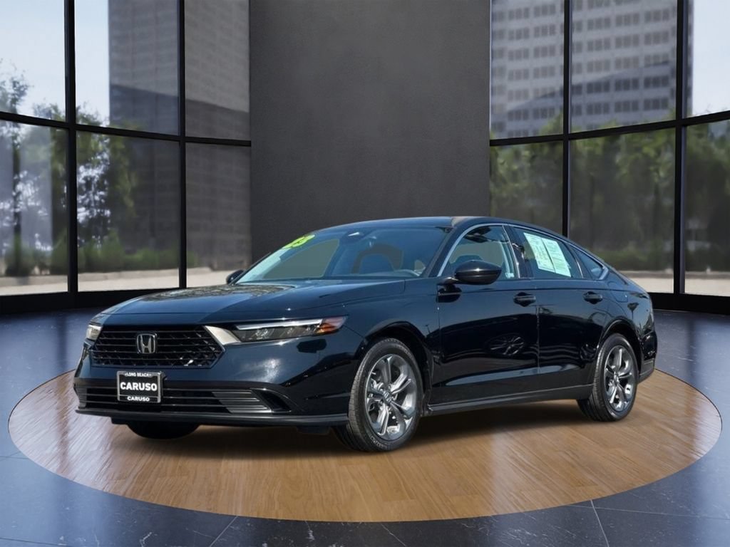 Used 2023 Honda Accord EX image 8