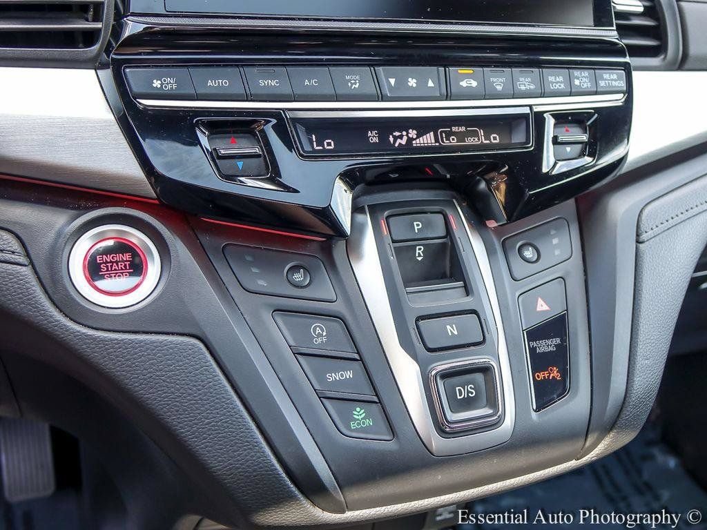 Used 2025 Honda Odyssey Sport-L image 19