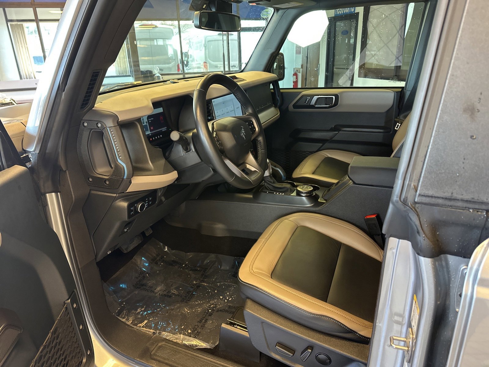 Certified 2024 Ford Bronco Wildtrak image 17