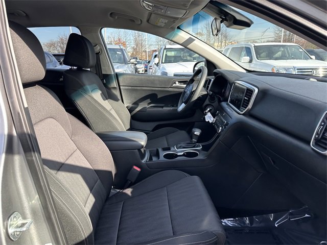 Used 2022 Kia Sportage LX image 33