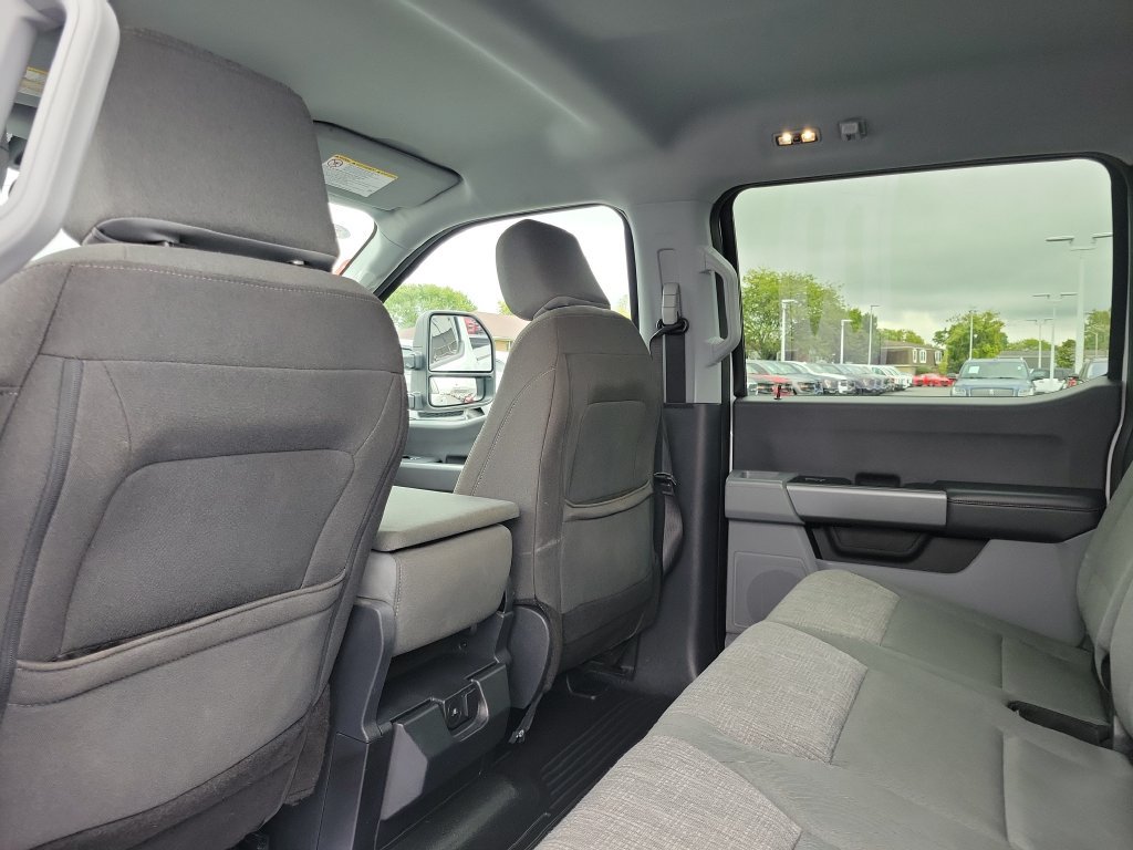 Certified 2025 Ford F350 XLT AWD/4WD image 16