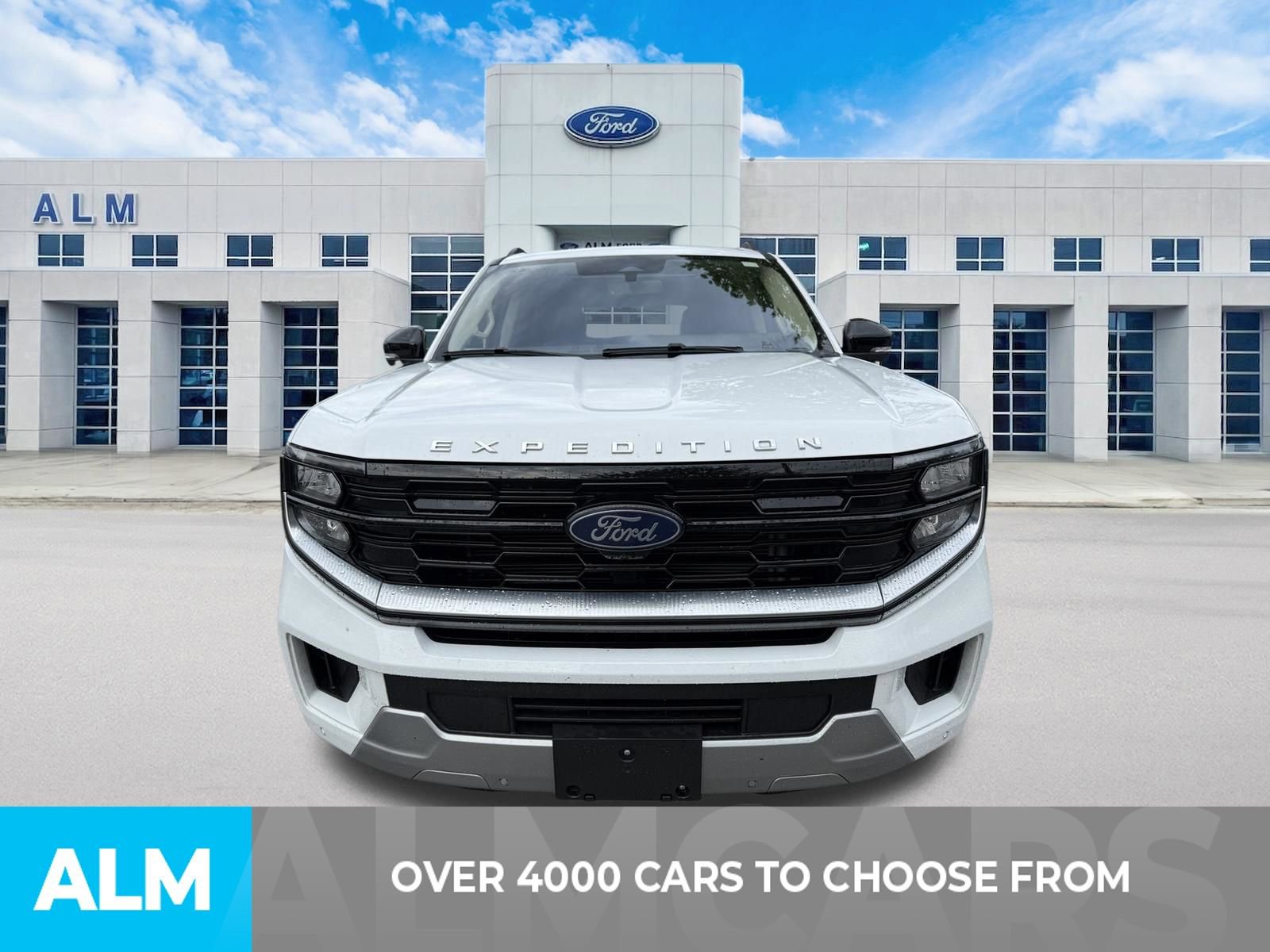 Certified 2025 Ford Expedition Platinum AWD/4WD image 2