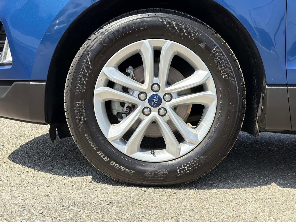Certified 2020 Ford Edge SEL FWD image 28