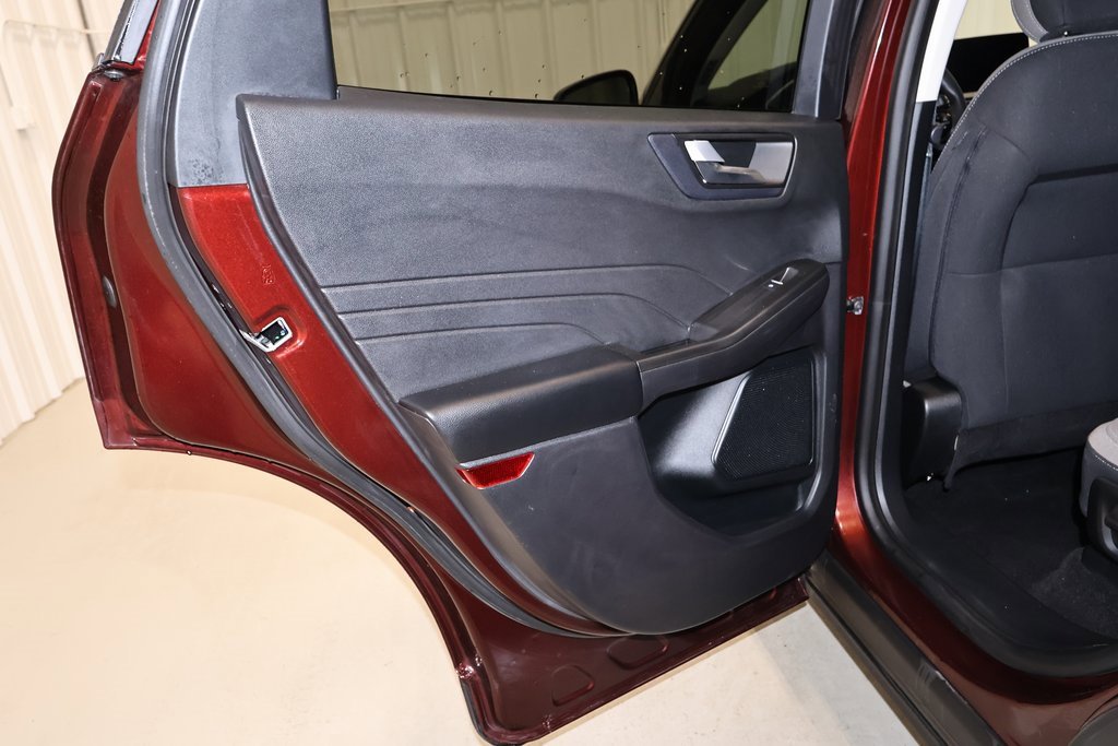 Certified 2021 Ford Escape SE w/ SE Sport Appearance Package image 14