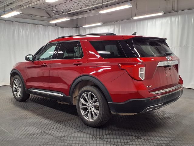 Certified 2023 Ford Explorer XLT w/ Equipment Group 202A AWD/4WD image 2