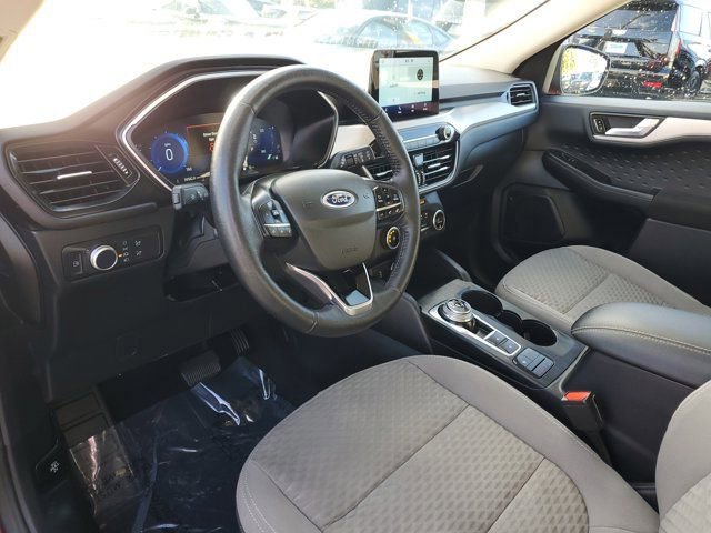 Certified 2020 Ford Escape SE Sport image 15