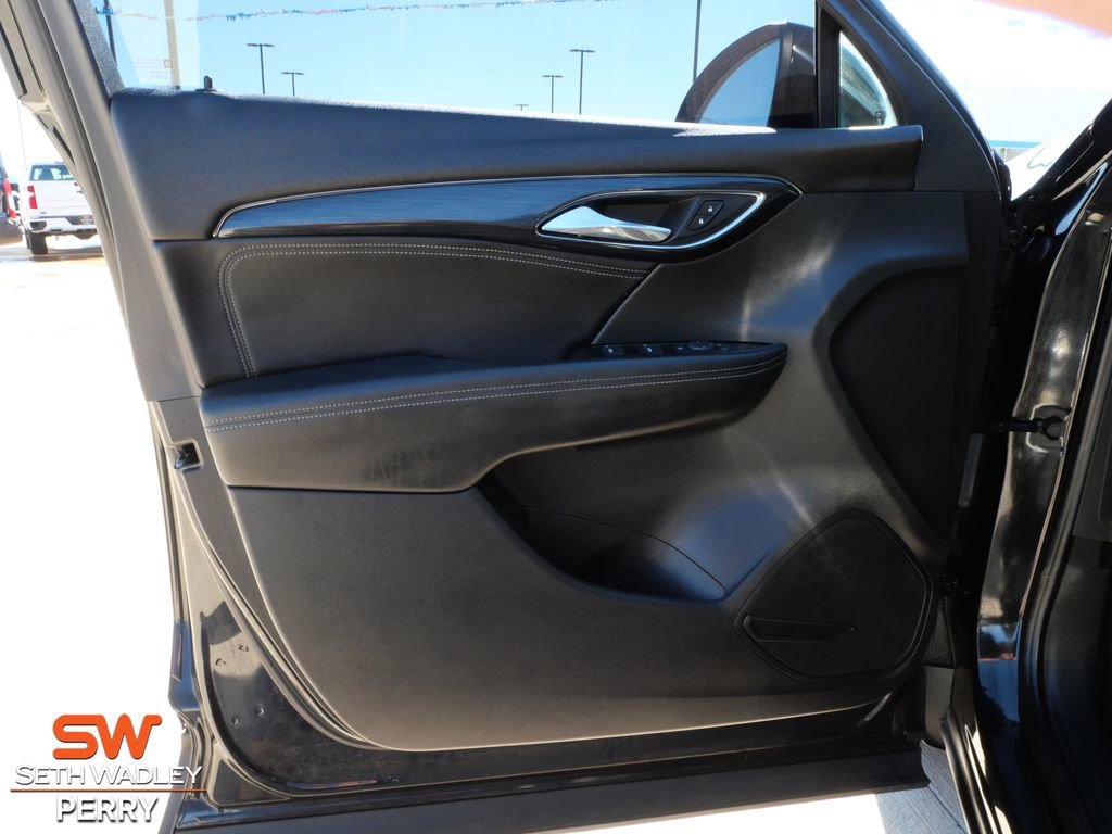 Used 2023 Buick Envision Preferred image 13