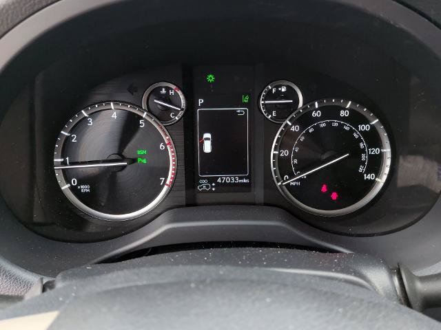 Used 2021 Lexus GX 460 Luxury w/ Off Road Package AWD/4WD image 33