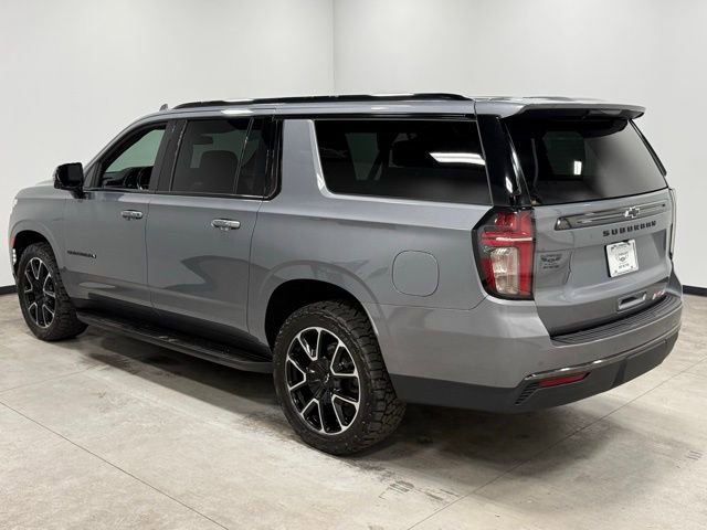 Used 2022 Chevrolet Suburban RST w/ Luxury Package image 9