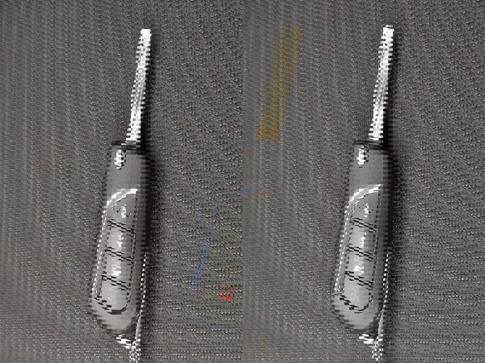 Used 2023 Toyota Corolla LE image 36