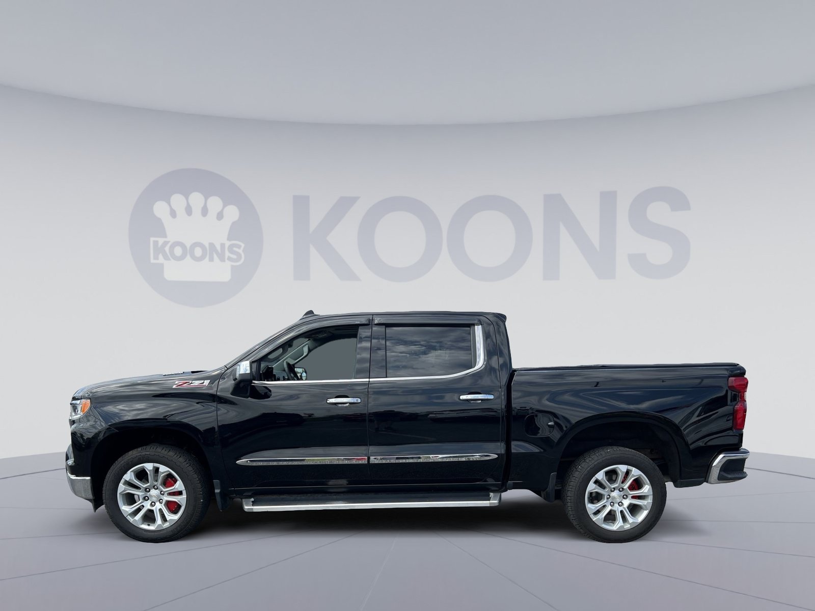 Used 2023 Chevrolet Silverado 1500 LTZ AWD/4WD image 13