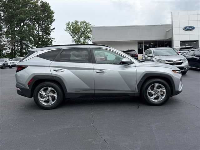 Used 2024 Hyundai Tucson SEL FWD image 3