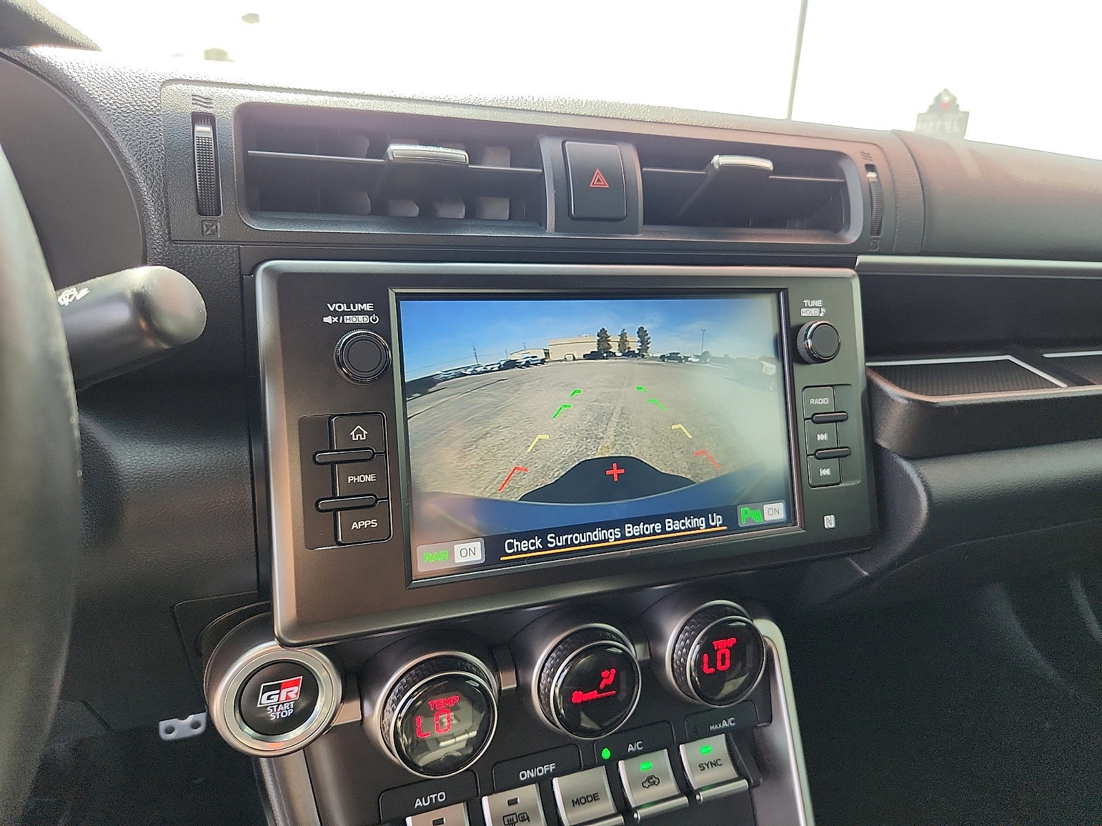 Used 2022 Toyota GR86 Premium image 11