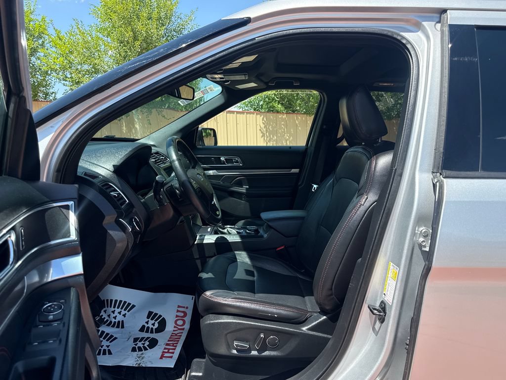 Certified 2018 Ford Explorer Sport AWD/4WD image 9