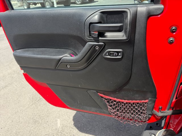 Used 2018 Jeep Wrangler Unlimited Rubicon AWD/4WD image 13