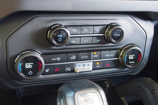 Certified 2025 Ford Bronco Badlands AWD/4WD image 27