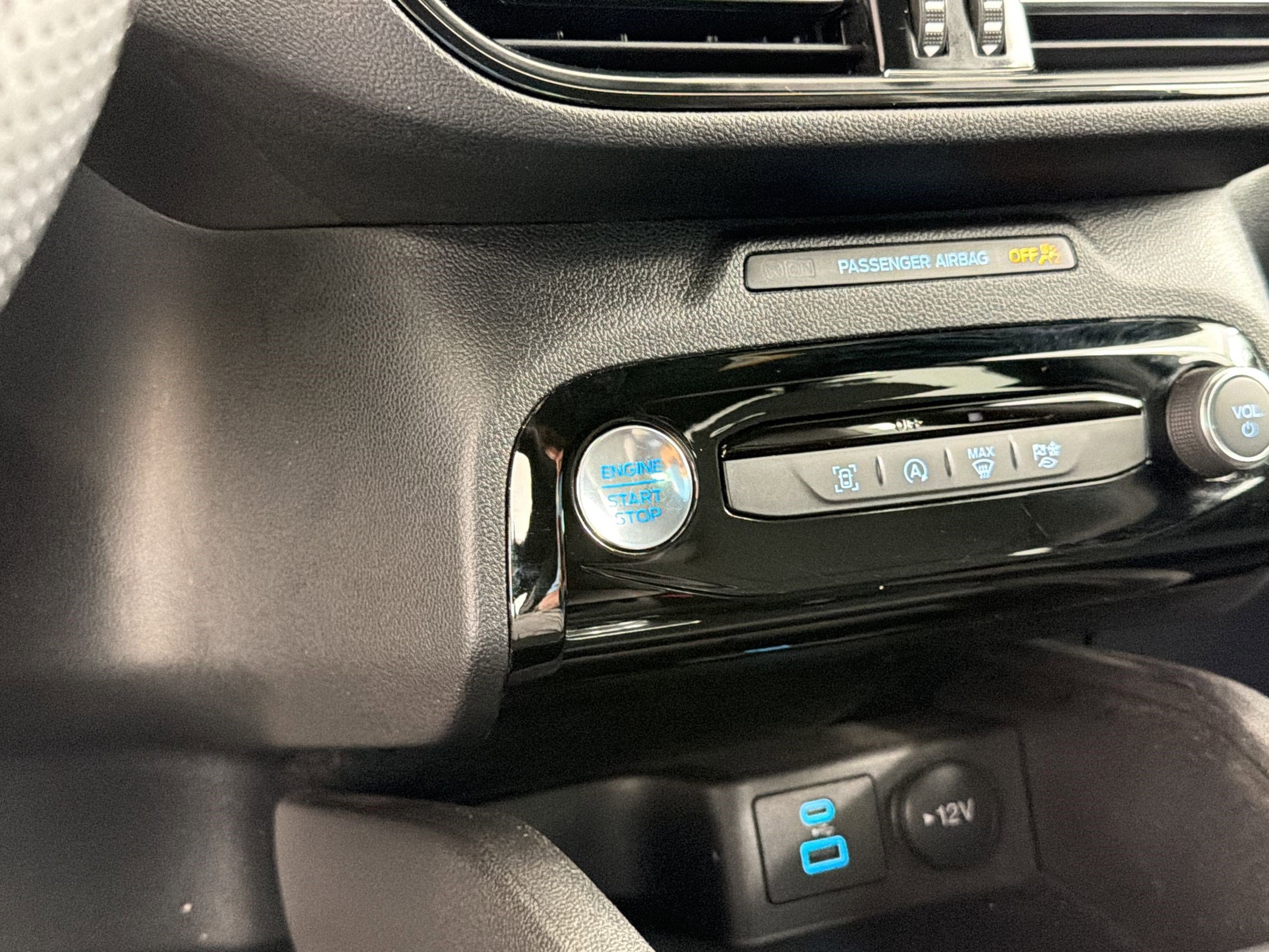 Certified 2023 Ford Escape ST-Line w/ Tech Pack #1 image 25