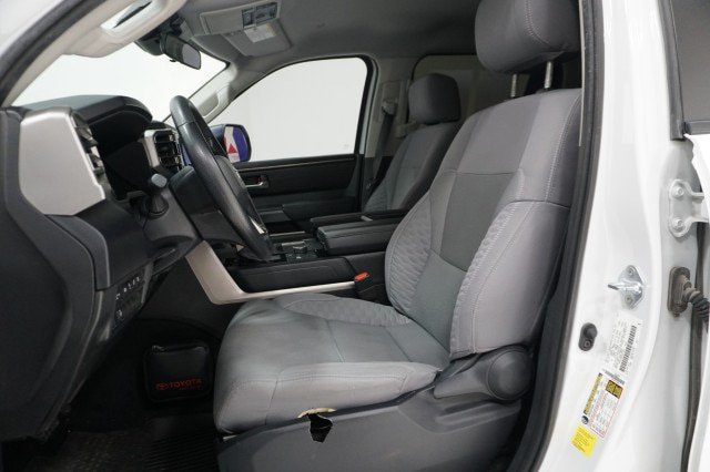 Used 2024 Toyota Tundra SR5 AWD/4WD image 15