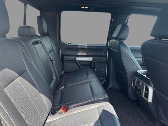 Certified 2022 Ford F250 Lariat w/ Lariat Ultimate Package AWD/4WD image 11
