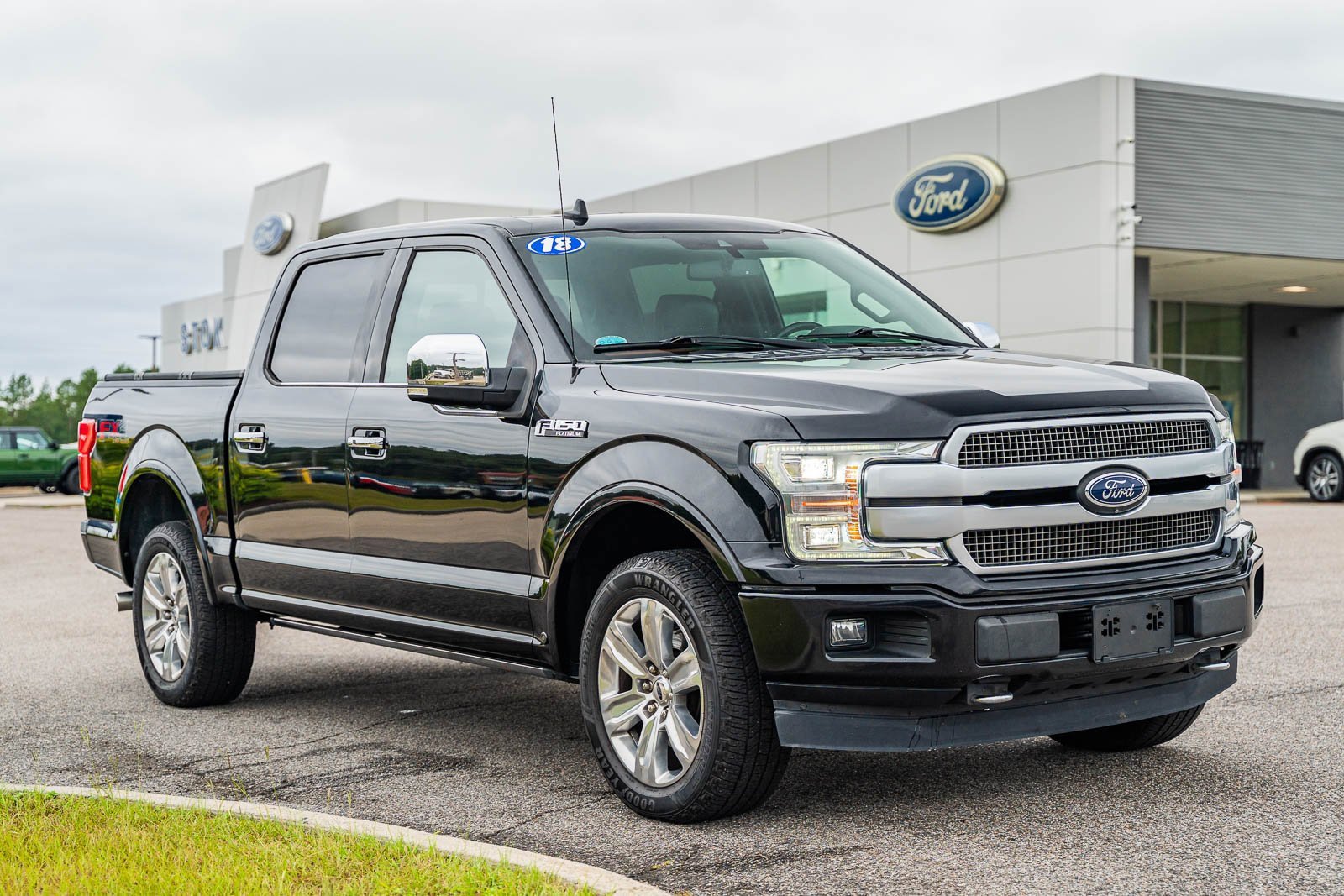 Certified 2018 Ford F150 Platinum w/ Equipment Group 701A Luxury