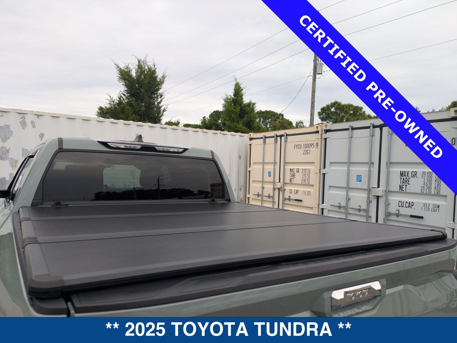 Used 2025 Toyota Tundra Limited AWD/4WD image 14