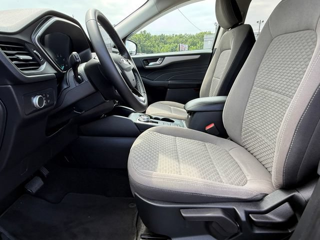 Certified 2021 Ford Escape SE w/ Cold Weather Package FWD image 18