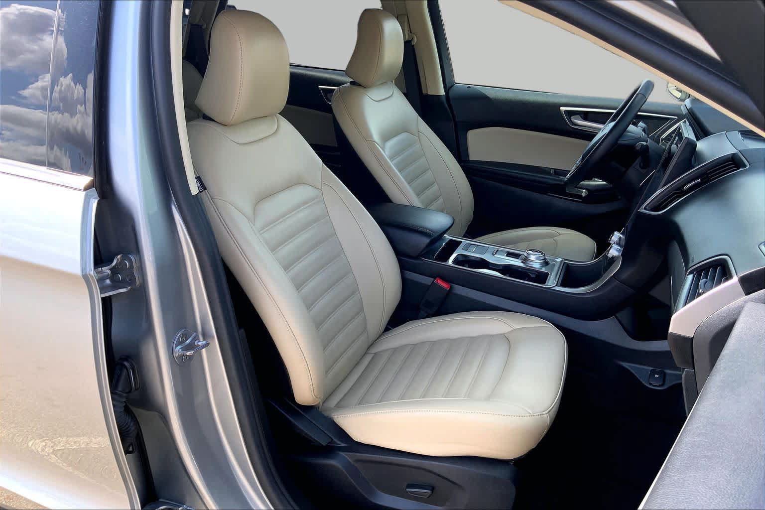 Certified 2024 Ford Edge SEL AWD/4WD image 9