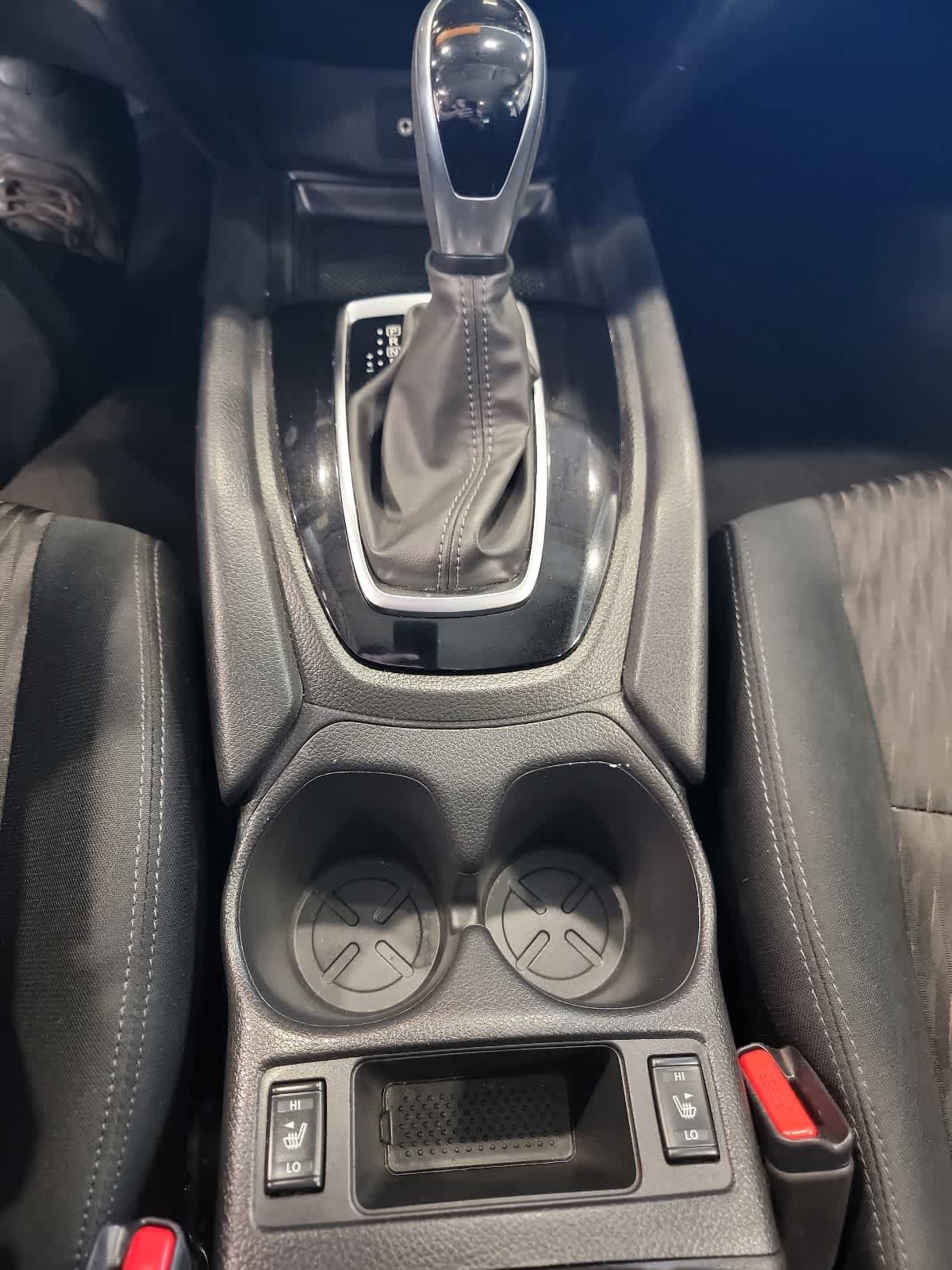 Used 2019 Nissan Rogue S AWD/4WD image 22