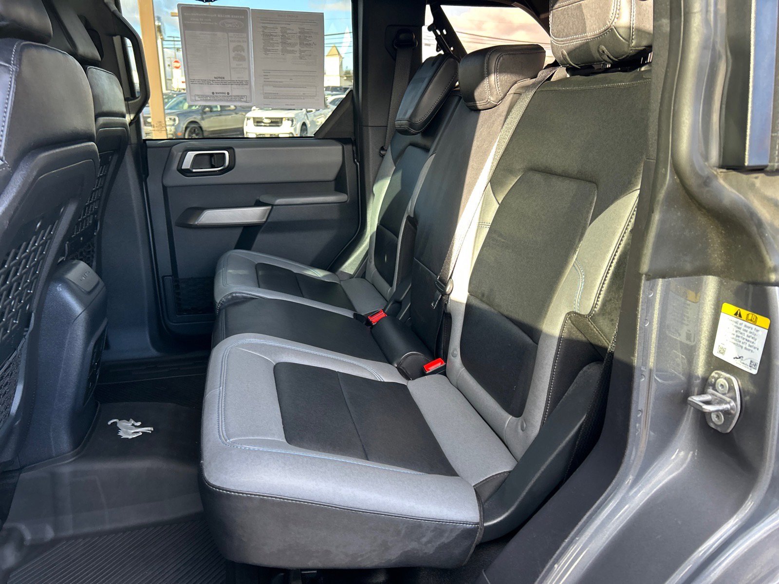 Certified 2022 Ford Bronco Black Diamond image 9