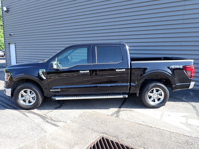 Certified 2025 Ford F150 XLT w/ Equipment Group 302A MID AWD/4WD image 2