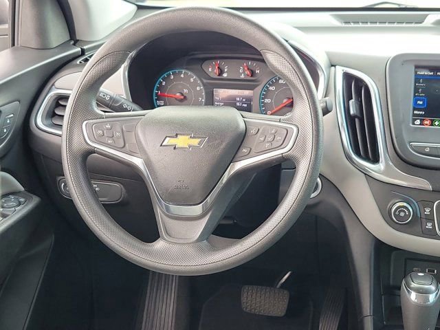 Used 2019 Chevrolet Equinox LS image 18