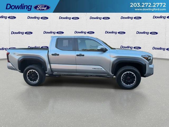 Used 2024 Toyota Tacoma TRD Off-Road image 4