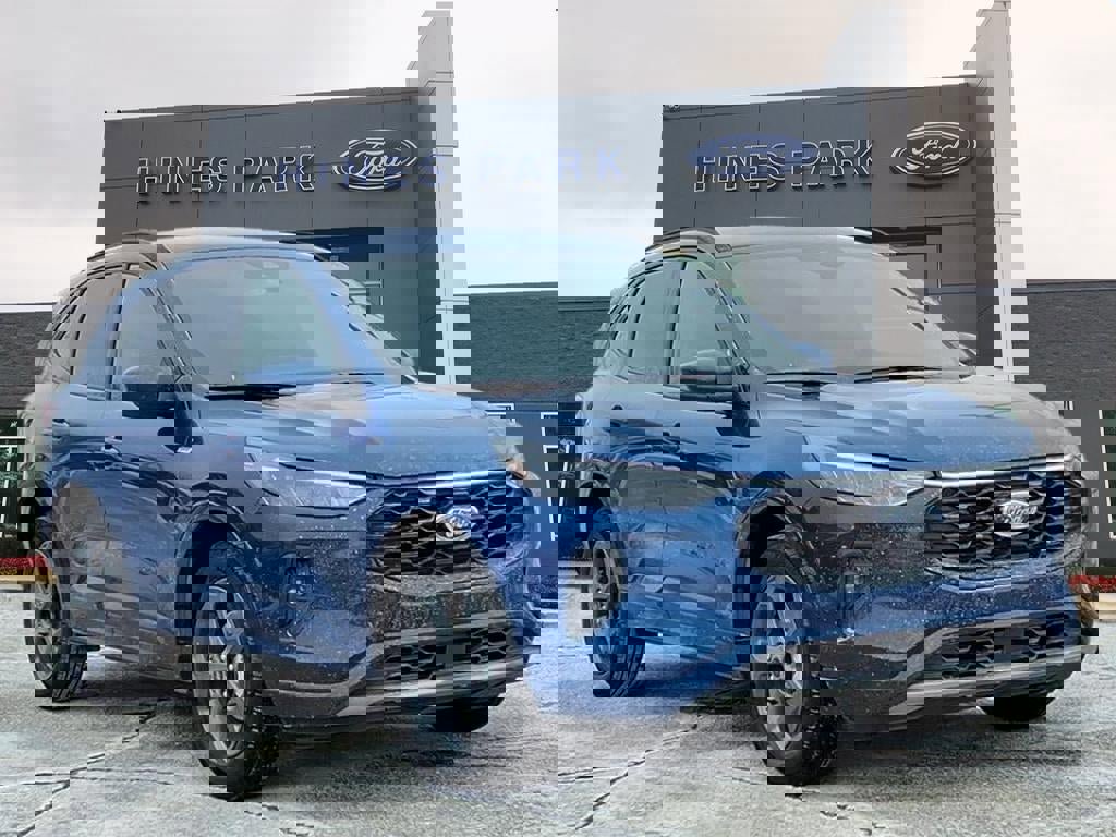 Certified 2023 Ford Escape ST-Line Select w/ Tech Pack #1 image 6