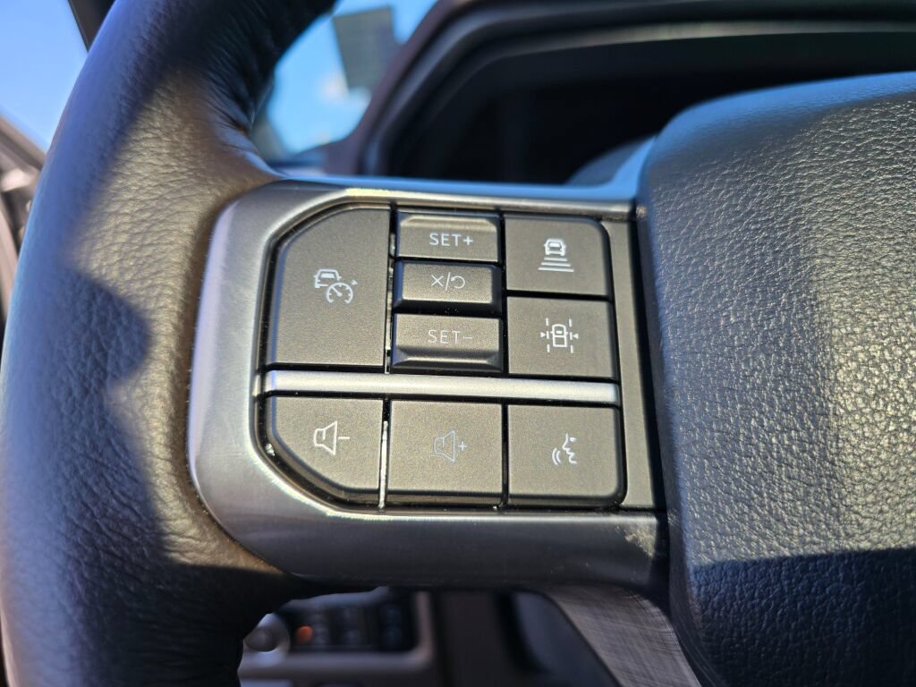 Certified 2025 Ford F150 King Ranch w/ FX4 Off-Road Package AWD/4WD image 24