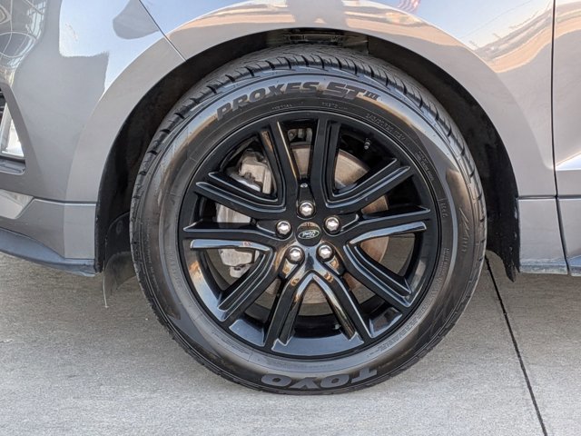 Certified 2022 Ford Edge ST-Line image 11