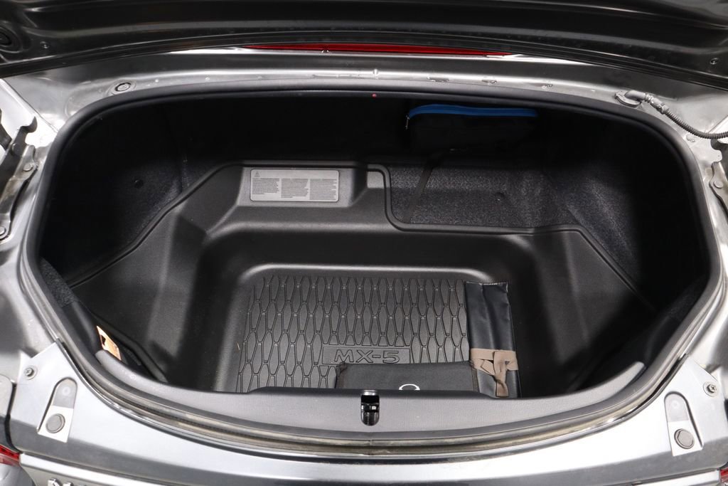 Used 2024 MAZDA MX-5 Miata Grand Touring w/ Weather Package image 18