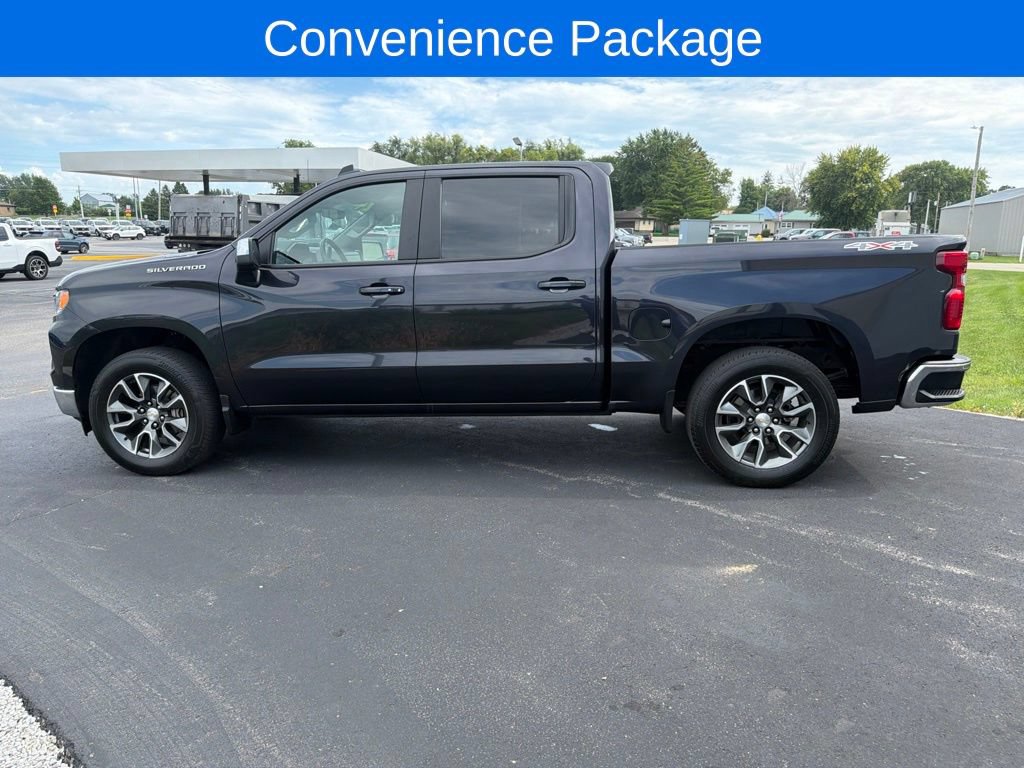 Used 2024 Chevrolet Silverado 1500 LT AWD/4WD image 7