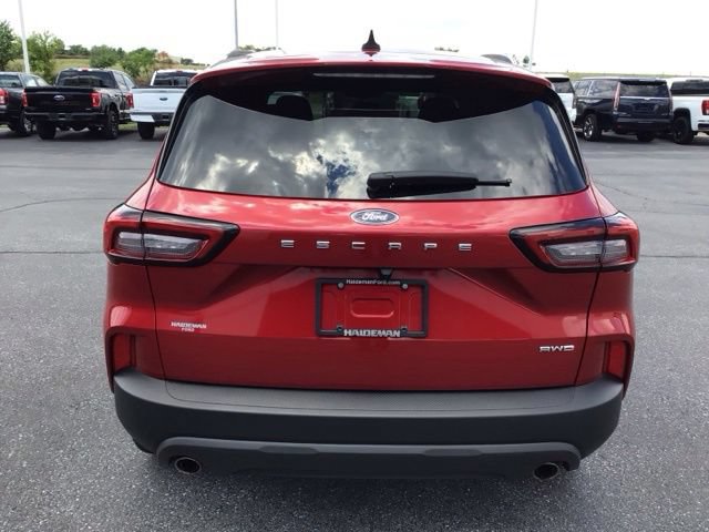 Certified 2025 Ford Escape ST-Line w/ Cold Weather Package AWD/4WD image 7