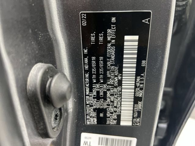 Used 2022 Toyota Highlander XLE FWD image 31