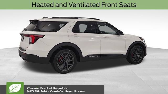 Certified 2025 Ford Explorer ST w/ Sun And Sound Package image 10