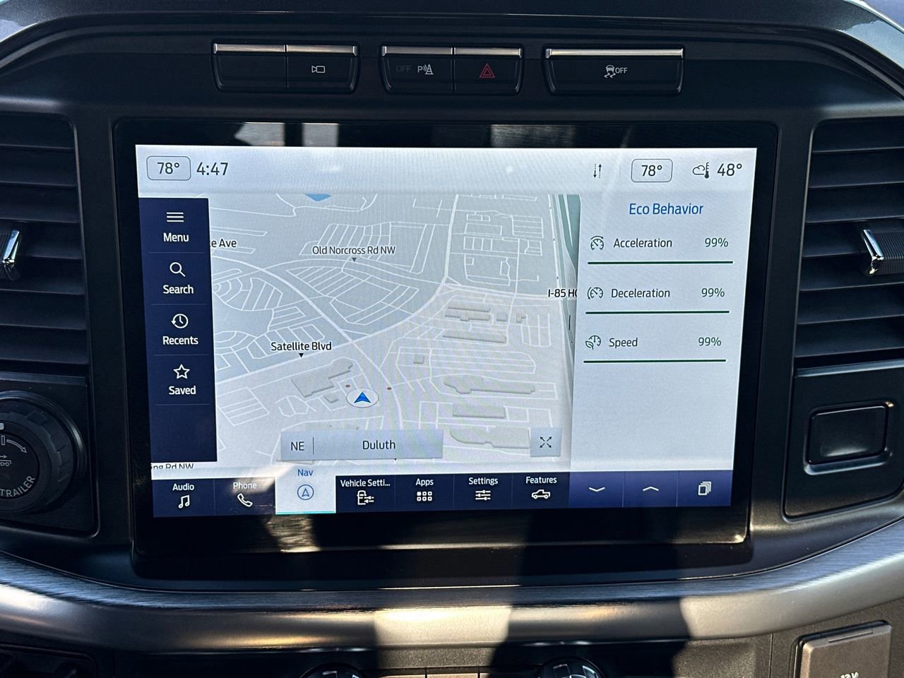 Certified 2022 Ford F150 Lariat w/ Equipment Group 502A High image 31