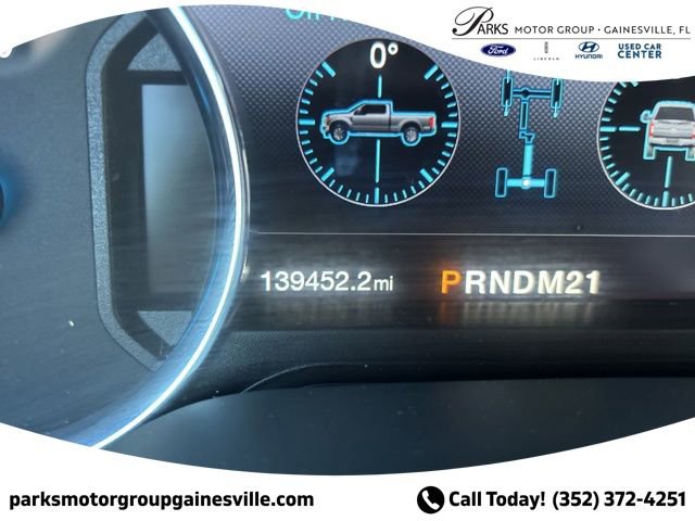 Certified 2017 Ford F250 Platinum w/ Platinum Ultimate Package image 18