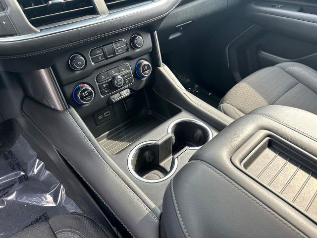 Used 2024 Chevrolet Suburban LS RWD image 18
